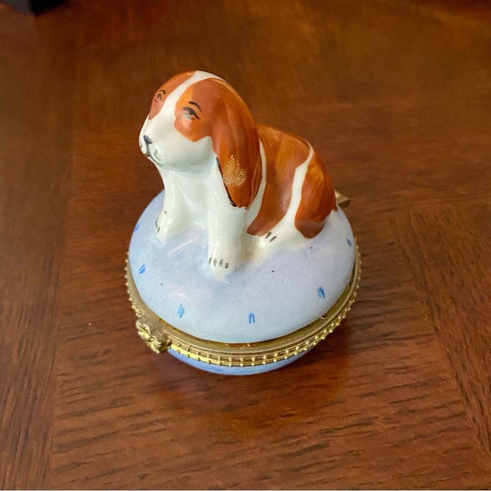 Spaniel Dog Figurine Trinket Box